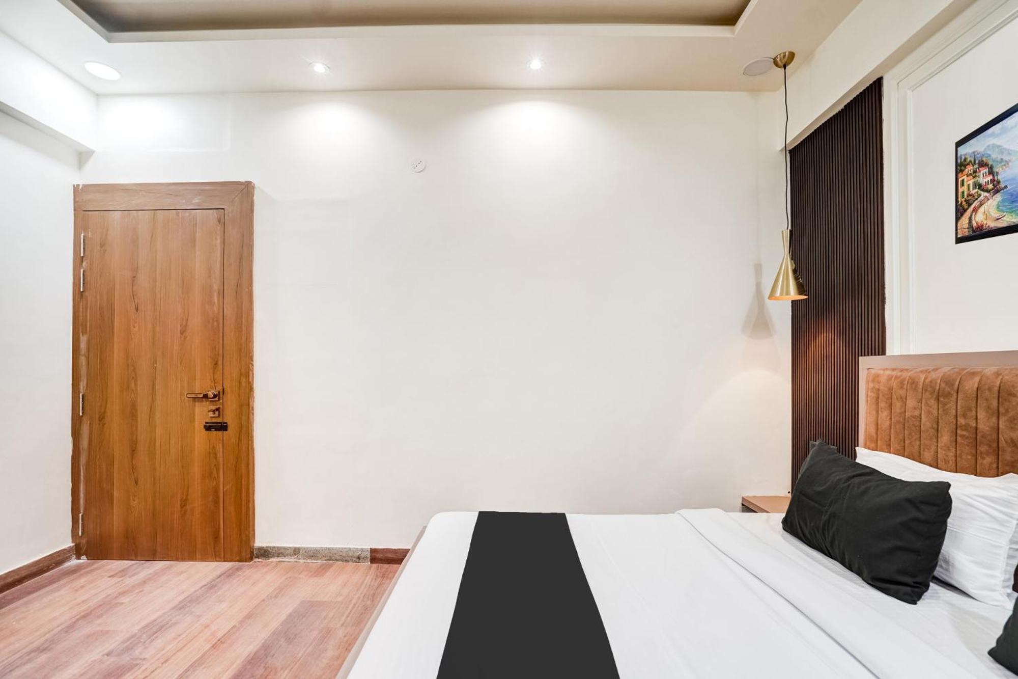 Super Collection O Ratan Lal Nagar Hotel Kanpur Exterior foto