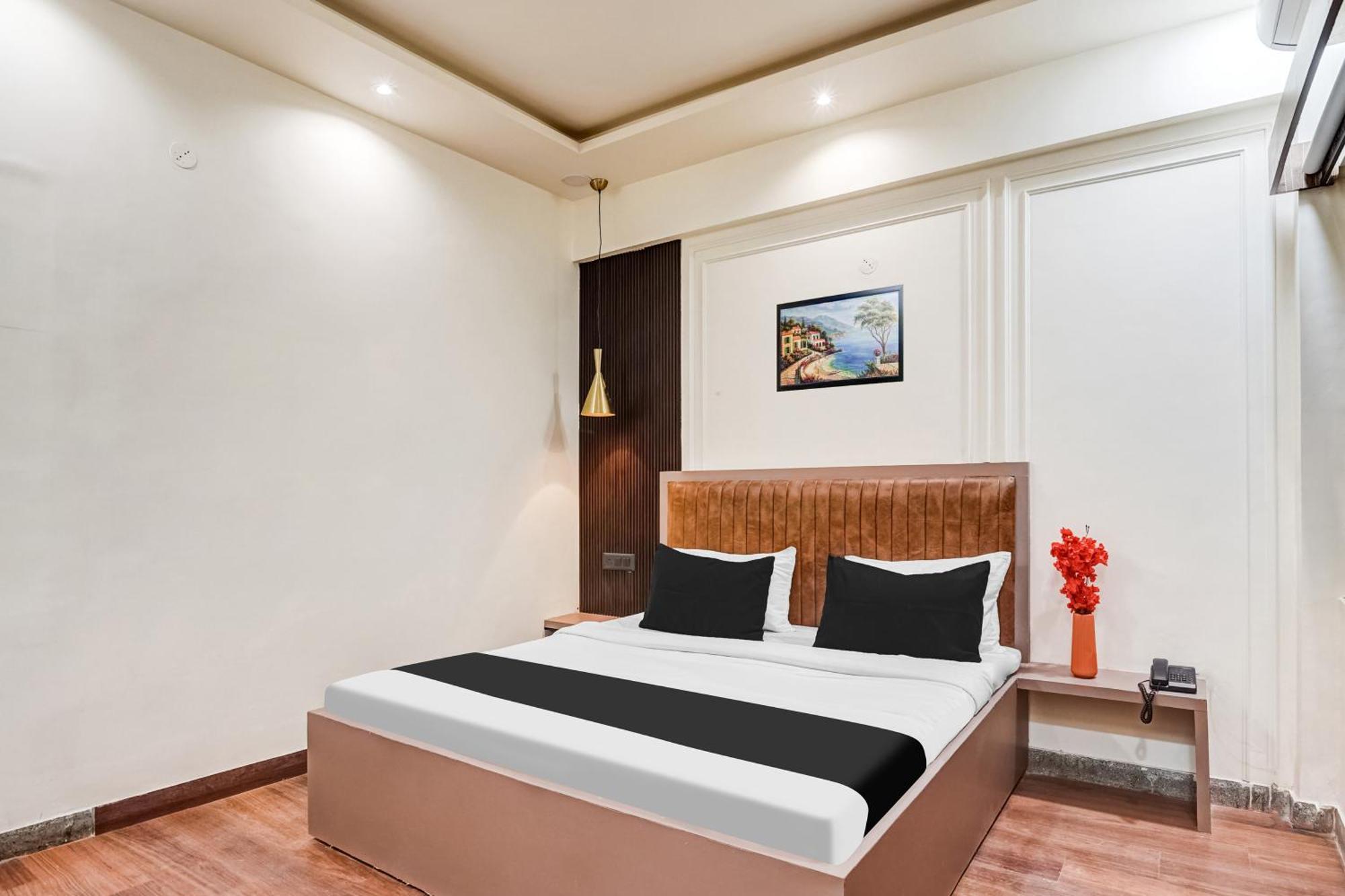 Super Collection O Ratan Lal Nagar Hotel Kanpur Exterior foto